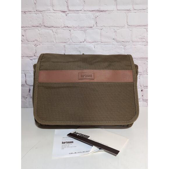 Hartmann Hanging Toiletry Kit Tan Ballistic Nylon NWOT The Intensity Collection - Picture 1 of 15